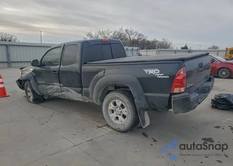 2008 Toyota Tacoma Access Cab z USA, uszkodzony, nr VIN 5TEUU42N08Z526520